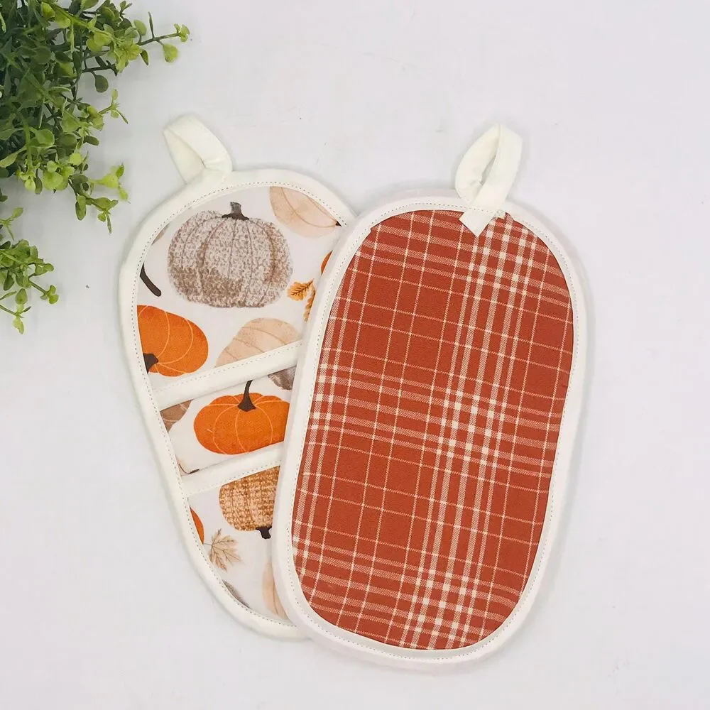 Finger Hotpad: Potholder, Pumpkins and Plaid Hotpad